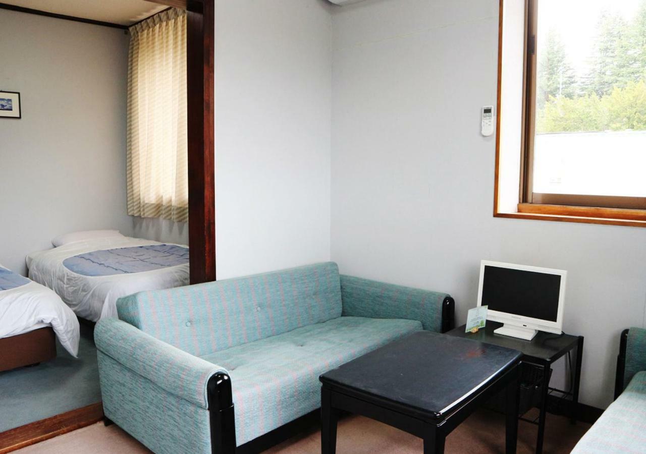 Azumino Pension Wing Екстериор снимка